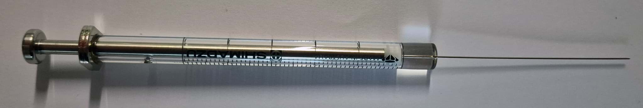 Bild von HS Syringe; 1 ml; gas tight; fixed needle; 26G; 50mm needle length;side hole dome